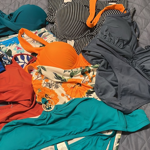 Summer swimsuit sale!  👙 - Picture 9 of 10